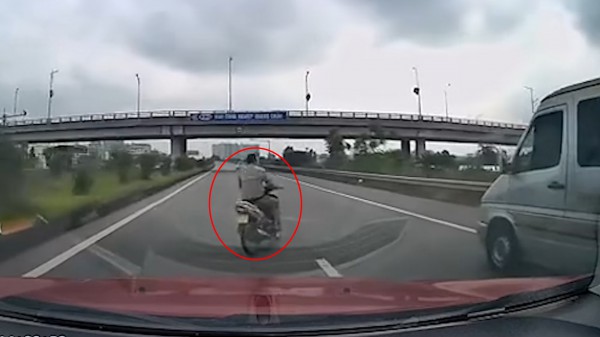 Đi vào đường không dành cho xe máy, có thể bị phạt 14 triệu đồng