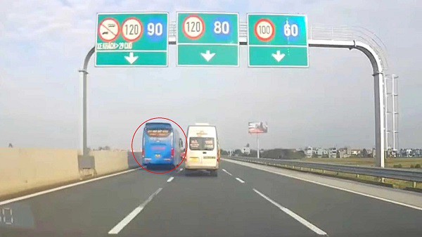 CSGT xử phạt nhiều xe tải, xe khách cố 