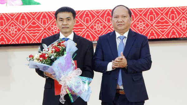Bộ GD-ĐT công bố quyết định công nhận Hiệu trưởng Trường ĐH Quy Nhơn