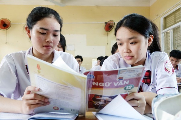 Bộ trưởng GD-ĐT quyết định một bộ sách giáo khoa