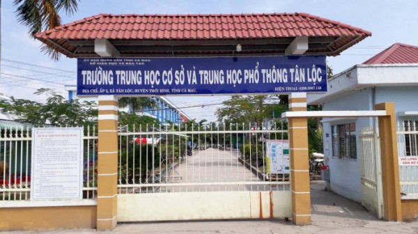 Cà Mau yêu cầu không ‘độc quyền’ ép học sinh ăn uống ở căn tin trường