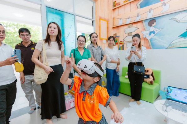 Chuyển đổi số: Chuyển đổi số: