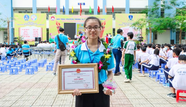 Cô gái vàng của taekwondo: Thể thao giỏi, học tập tài năng