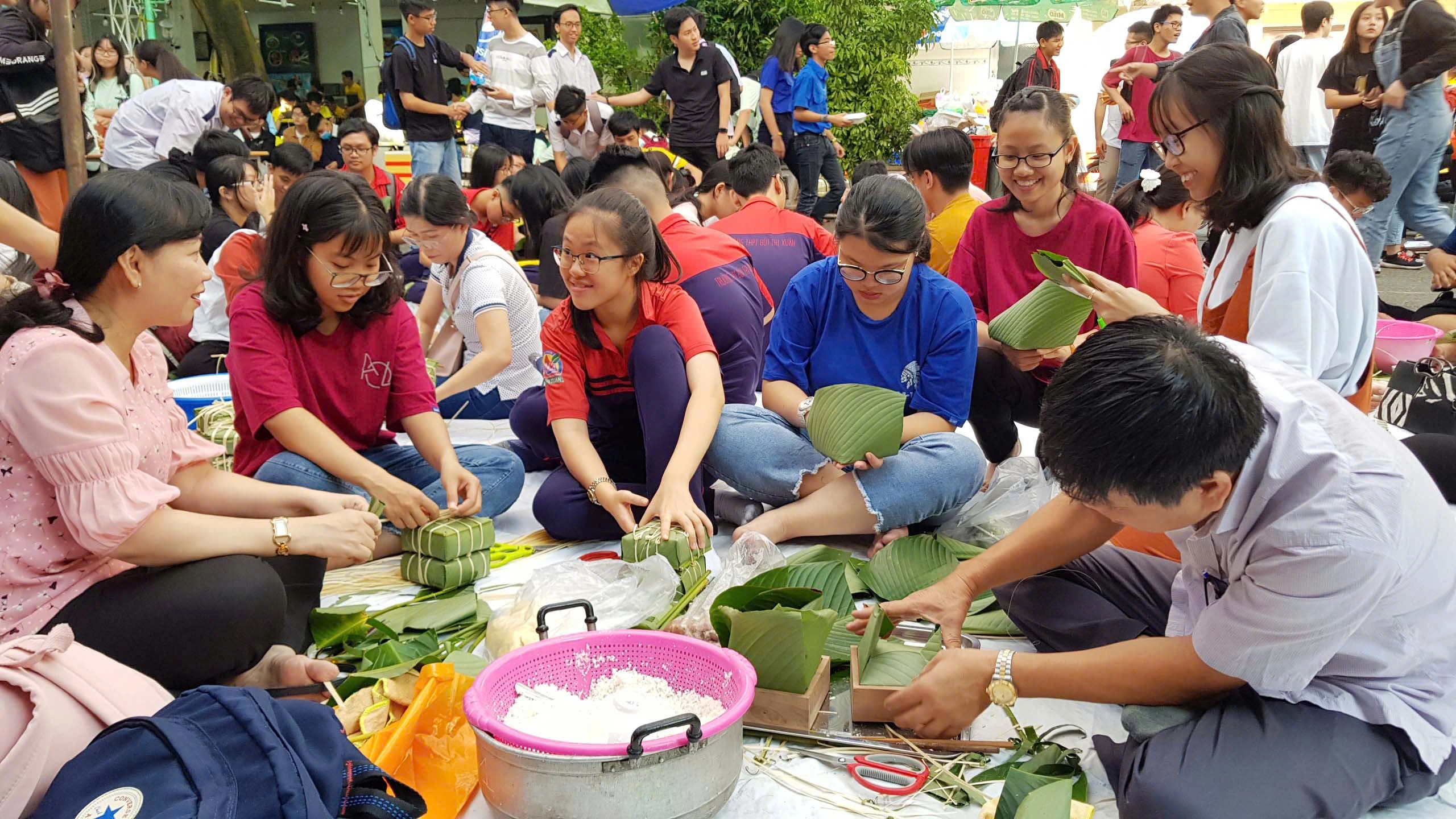 Con được thêm 2 ngày nghỉ tết, vì sao nhiều phụ huynh TP.HCM vẫn... buồn?