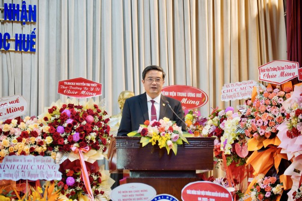 Công bố Hiệu trưởng Trường ĐH Y dược Huế nhiệm kỳ 2025 - 2030 Công bố Hiệu trưởng Trường ĐH Y dược Huế nhiệm kỳ 2025 - 2030
