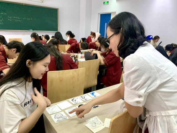 Gen Z nên chọn học ngành truyền thông ở đâu? Gen Z nên chọn học ngành truyền thông ở đâu?