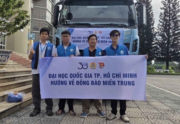 Giảm học phí sinh viên và nhiều hoạt động hướng về đồng bào vùng bão lũ