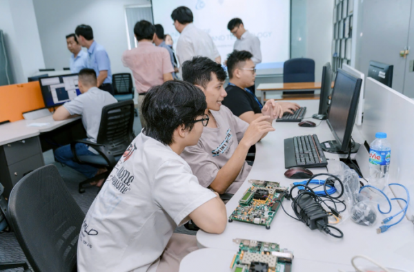 Giảng viên ngành sức khỏe phải có tối thiểu 3 năm kinh nghiệm khám chữa bệnh?