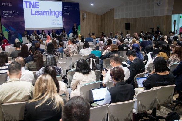 Giáo dục xuyên quốc gia là gì, làm sao để phát triển  tại Việt Nam?