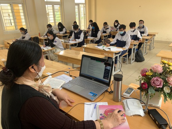 Giáo viên Hà Nội bị loại xét thăng hạng do không có chức vụ?