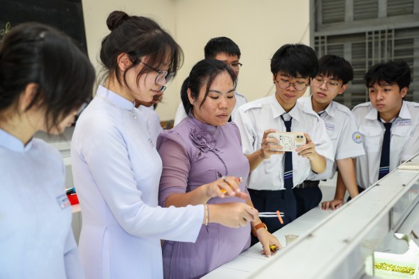 Giáo viên lo lắng về chế độ phụ cấp trách nhiệm