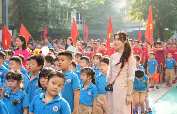 Học sinh Hà Nội sẽ được học trường gần nhà? Học sinh Hà Nội sẽ được học trường gần nhà?