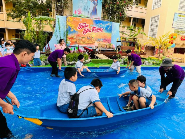 Học sinh TP.HCM có lịch nghỉ Tết Nguyên đán mới, tăng thêm 2 ngày Học sinh TP.HCM có lịch nghỉ Tết Nguyên đán mới, tăng thêm 2 ngày