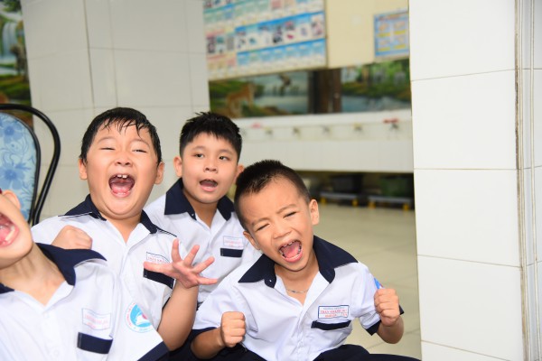 Học sinh TP.HCM học hát cải lương với NSND Tấn Giao và NSƯT Tâm Tâm