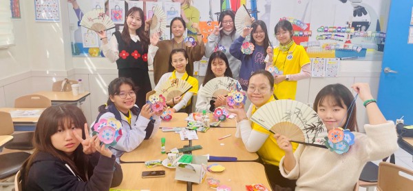 Học sinh Đà Nẵng thích thú với chương trình trao đổi văn hóa Hàn Quốc
