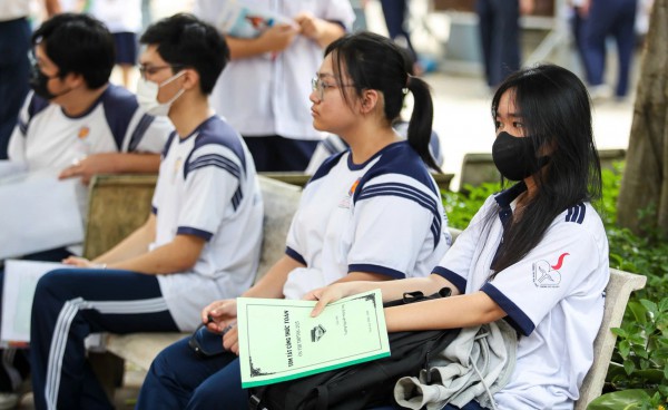 Không đi học thêm có làm được đề thi tốt nghiệp THPT 2025?