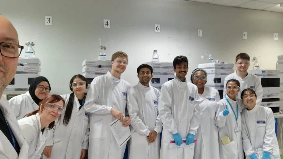 Kinh nghiệm săn học bổng Women in STEM du học Anh