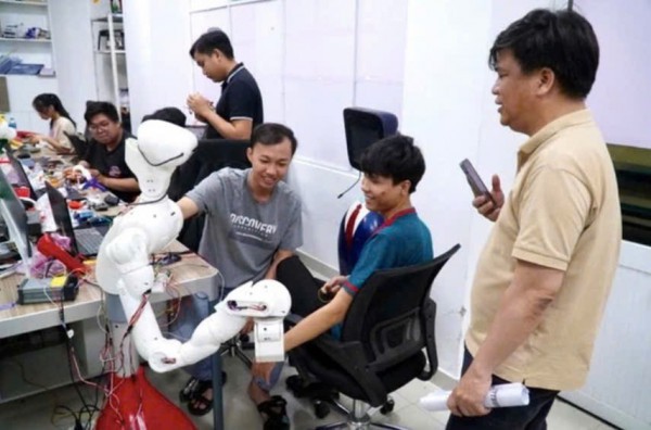 Kỹ năng người lao động cần trang bị thời AI: ĐH điều chỉnh chương trình đào tạo Kỹ năng người lao động cần trang bị thời AI: ĐH điều chỉnh chương trình đào tạo