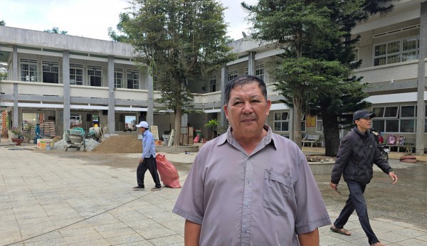 Lâm Đồng: Lũ lịch sử, trường học hư hỏng, học sinh chưa thể đến trường