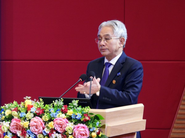 Một trường đại học chi hàng chục tỉ đồng mỗi năm cho nghiên cứu khoa học Một trường đại học chi hàng chục tỉ đồng mỗi năm cho nghiên cứu khoa học
