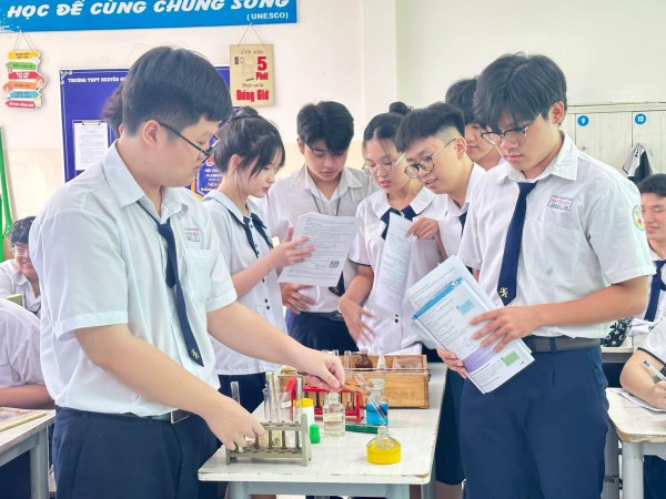 Năm học mới, Sở GD-ĐT TP.HCM yêu cầu các trường phải minh bạch các khoản thu Năm học mới, Sở GD-ĐT TP.HCM yêu cầu các trường phải minh bạch các khoản thu