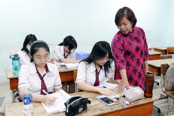 Ngày Quốc tế phụ nữ 8.3: 