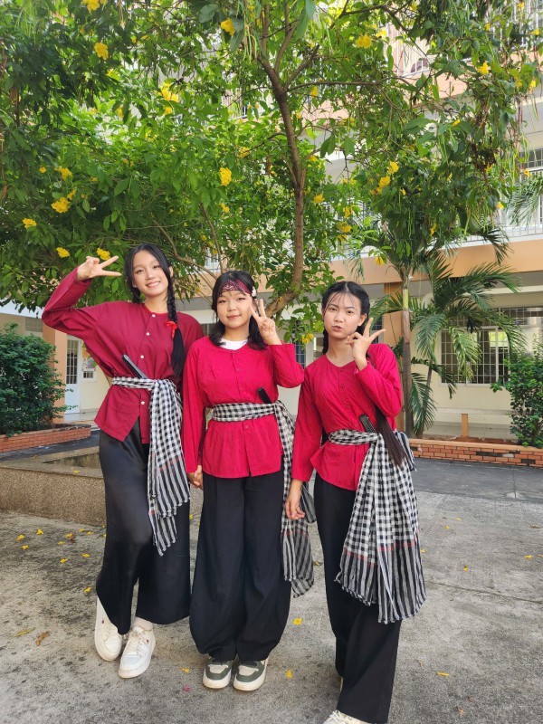 Ngôi trường không điện thoại di động ở TP.HCM, kể cả giờ ra chơi