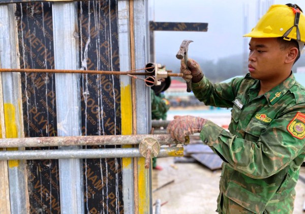 Người lính 