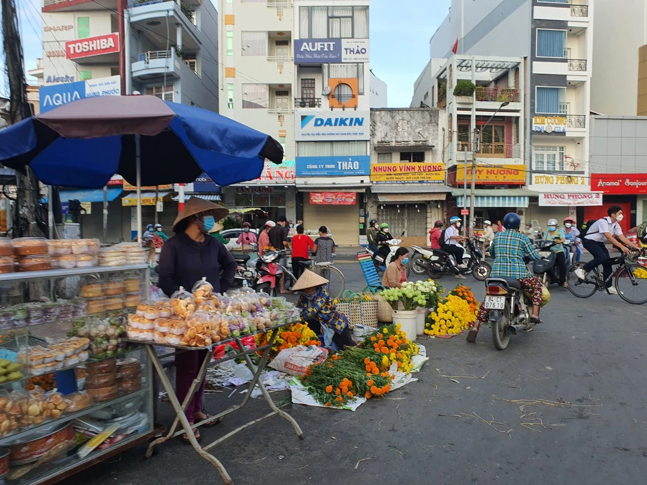 Nguyễn Du viết Nguyễn Du viết