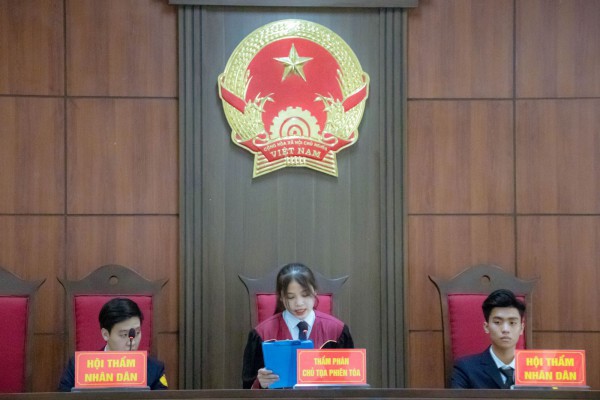 Nhiều ứng viên nghề luật ngỡ ngàng khi được hỏi có chịu khó không? Nhiều ứng viên nghề luật ngỡ ngàng khi được hỏi có chịu khó không?