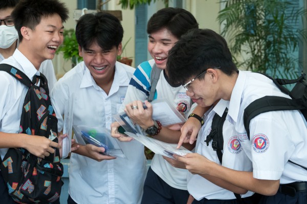 Những điểm mới về đề thi lớp 10 của TP.HCM sau sáp nhập Những điểm mới về đề thi lớp 10 của TP.HCM sau sáp nhập