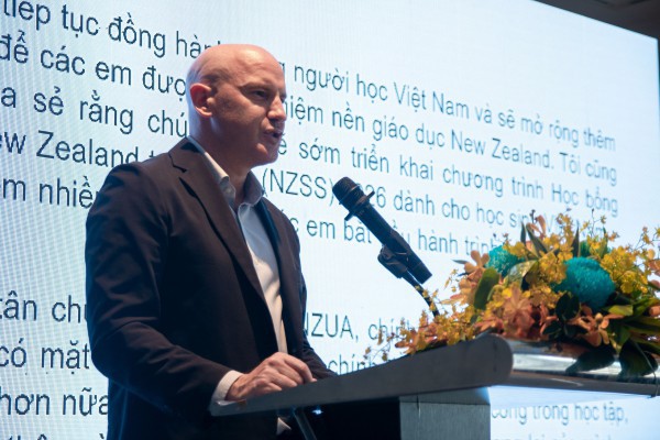 Những người Việt đầu tiên nhận học bổng chính phủ New Zealand bậc đại học