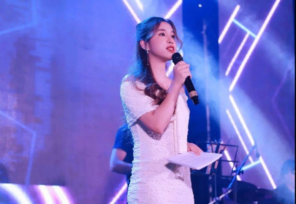 Nữ sinh Huế giành học bổng danh giá bậc nhất của chính phủ Ireland