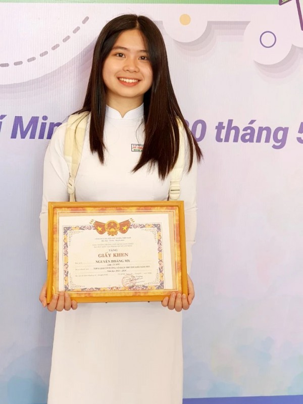 Nữ sinh TP.HCM trong tốp 6 vô địch cờ tướng trẻ thế giới