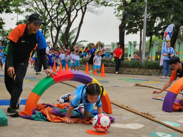 Phụ huynh hỏi về CLB có thu phí bậc mầm non, Sở GD-ĐT TP.HCM giải thích