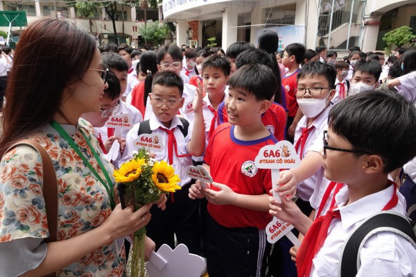 TP.HCM: 100% học sinh đến trường dự khai giảng năm học mới?