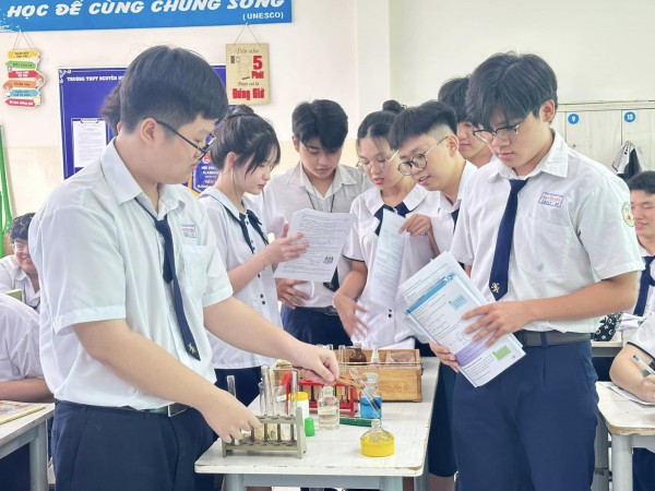 TP.HCM nêu trách nhiệm của hiệu trưởng về dạy thêm học thêm TP.HCM nêu trách nhiệm của hiệu trưởng về dạy thêm học thêm