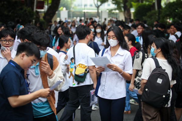 Tăng gấp đôi thí sinh xét tuyển vào Trường ĐH Bách khoa TP.HCM Tăng gấp đôi thí sinh xét tuyển vào Trường ĐH Bách khoa TP.HCM