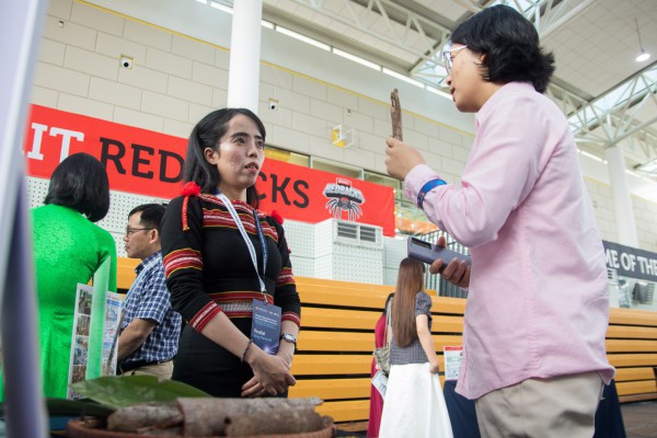 Thầy cô miền đất khó dùng AI giải 