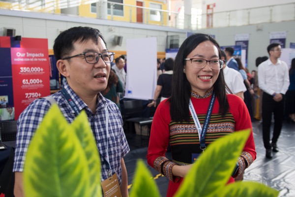 Thầy cô miền đất khó dùng AI giải 