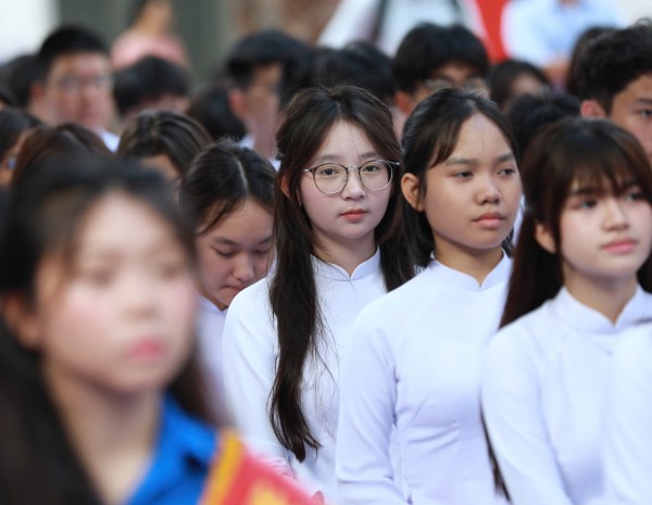 Thế hệ Alpha bước vào cấp THPT: Lứa học sinh điển hình thời công nghệ Thế hệ Alpha bước vào cấp THPT: Lứa học sinh điển hình thời công nghệ