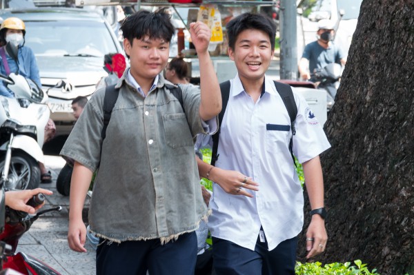 Thi lớp 10 TP.HCM: Không còn đoán đề, thí sinh học văn Thi lớp 10 TP.HCM: Không còn đoán đề, thí sinh học văn