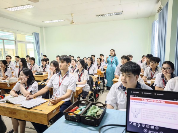 Thi tốt nghiệp THPT 2026: Có đáng lo khi Bộ GD-ĐT không công bố đề minh họa?