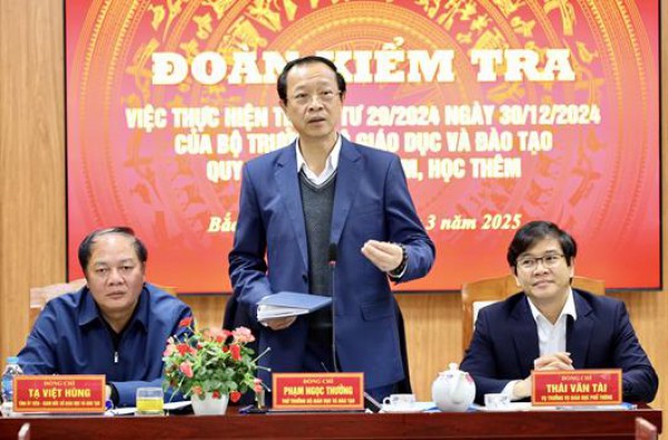 Thứ trưởng Bộ GD-ĐT: Thứ trưởng Bộ GD-ĐT: