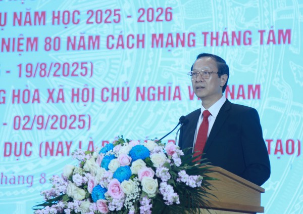 Thứ trưởng GD-ĐT nói gì về Thứ trưởng GD-ĐT nói gì về