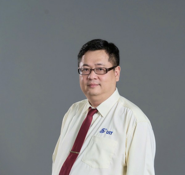 Tiến sĩ Nguyễn Tấn Trần Minh Khang phụ trách Trường ĐH Công nghệ thông tin TP.HCM