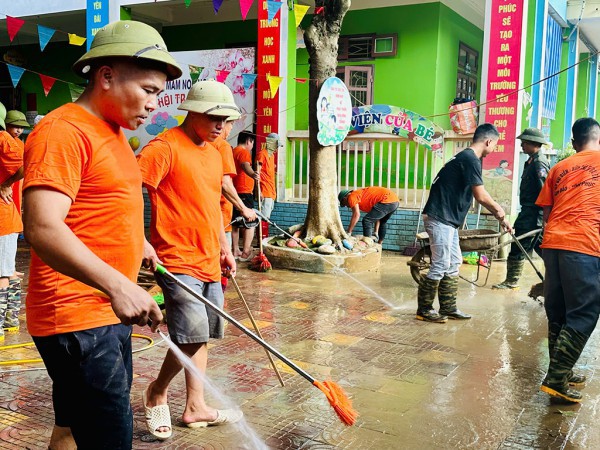 Toàn lực để học sinh trở lại trường