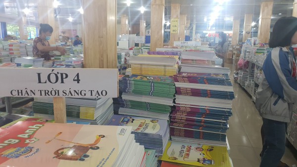 Tranh luận nên dùng hay ‘khai tử’ vở bài tập