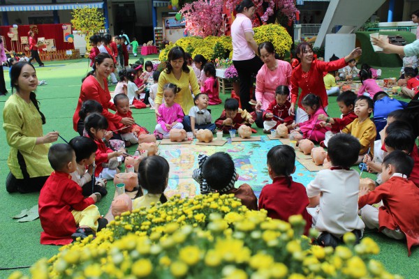 Trước kỳ nghỉ Tết Nguyên đán 2026: Trường học TP.HCM nhộn nhịp hội xuân