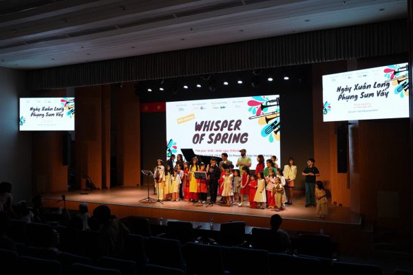 Trước tết, nhiều ngày hội nghệ thuật lấp lánh của học sinh, sinh viên TP.HCM